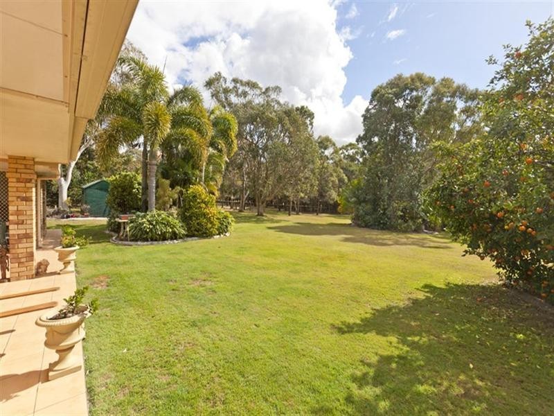 15 Melaleuca Drive, Capalaba QLD 4157