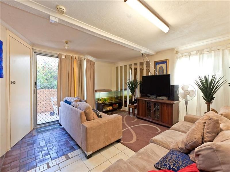 9 Hampton Street, Alexandra Hills QLD 4161