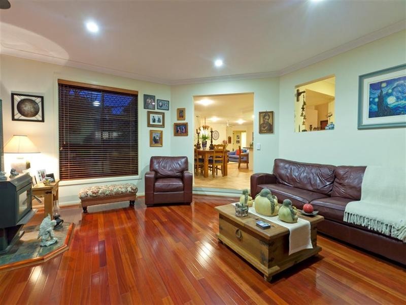 6 Marc Place, Cleveland QLD 4163