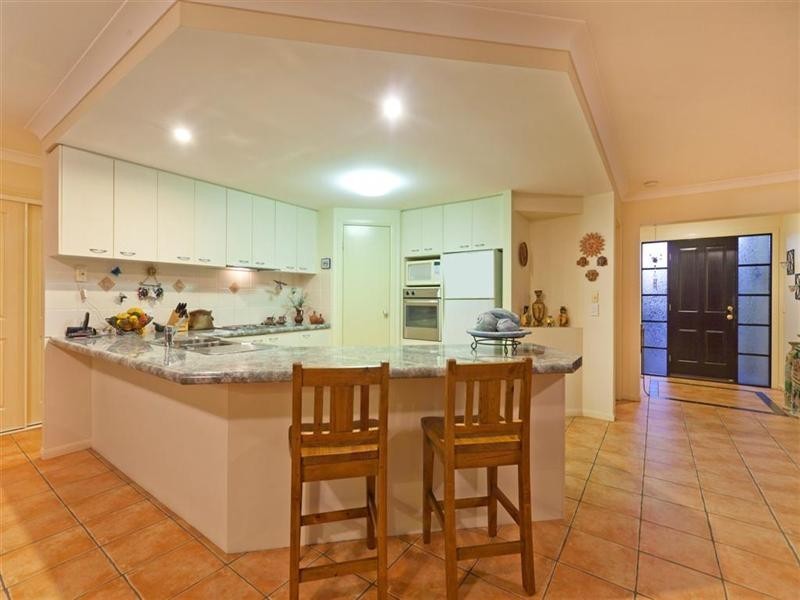 6 Marc Place, Cleveland QLD 4163
