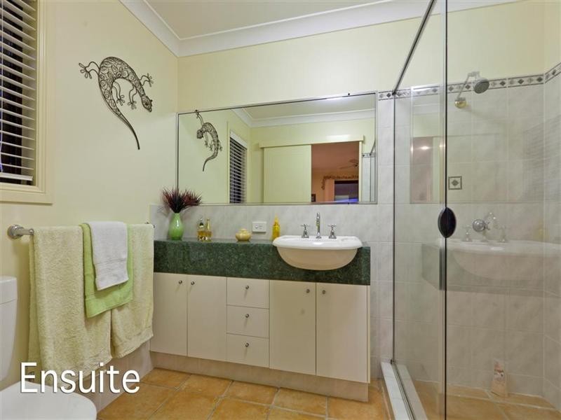 6 Marc Place, Cleveland QLD 4163