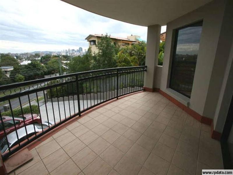 1/20 Norman Crescent, Norman Park QLD 4170