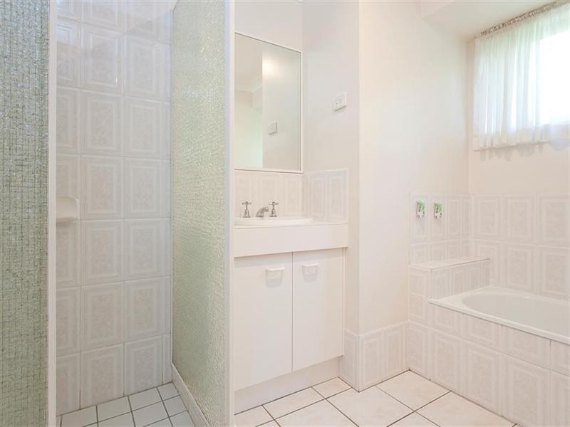 43 Gundagai Drive, Capalaba QLD 4157