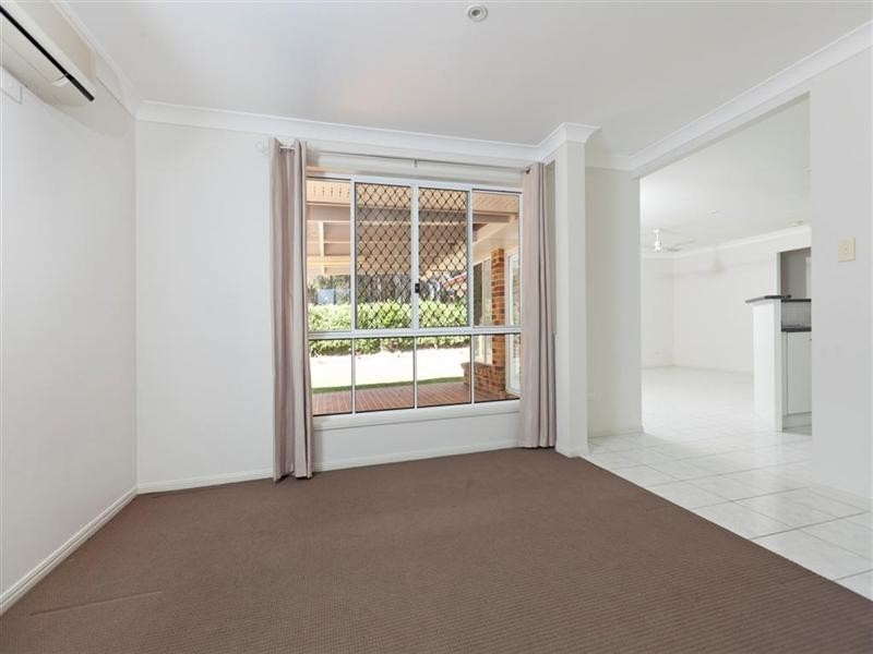 4 Patersonia Place, Birkdale QLD 4159