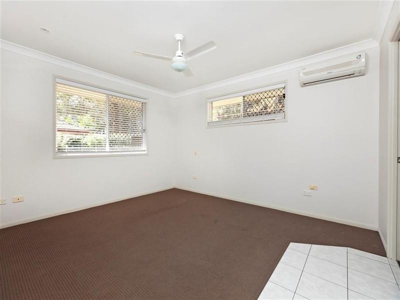 4 Patersonia Place, Birkdale QLD 4159