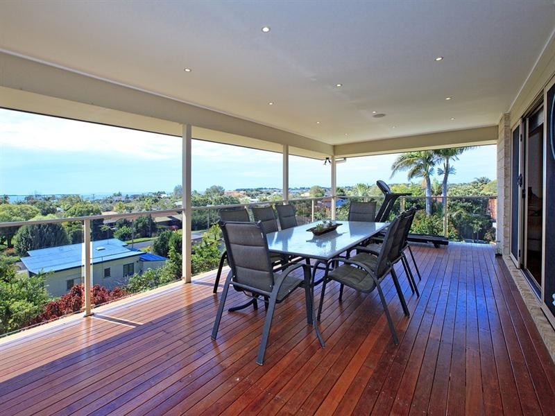 15 Claremont Street, Birkdale QLD 4159