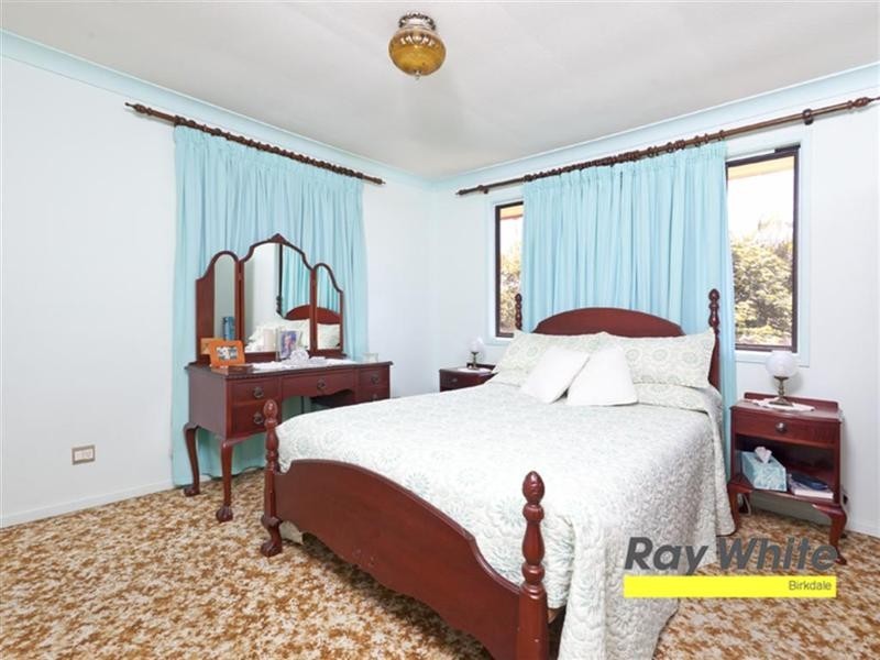 2 Parakeet Street, Birkdale QLD 4159