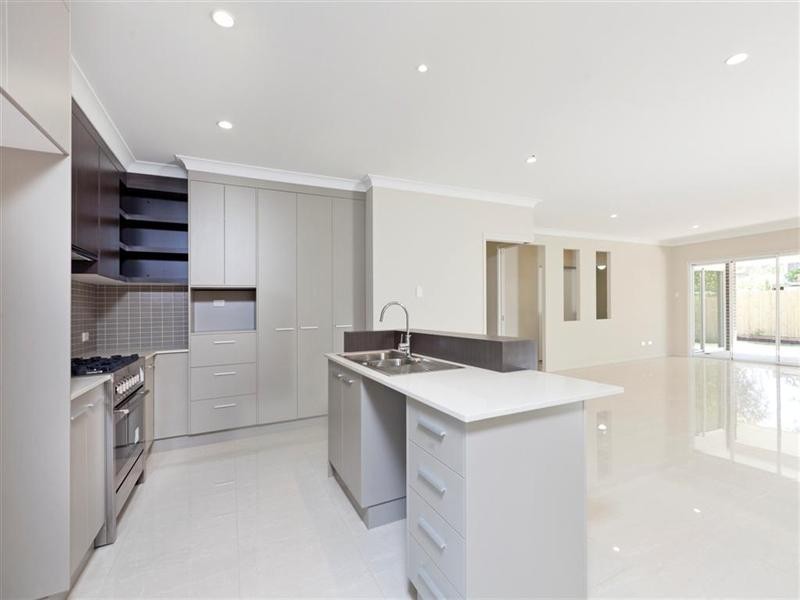 4 Anhs Place, Wellington Point QLD 4160