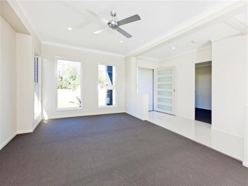 4 Anhs Place, Wellington Point QLD 4160