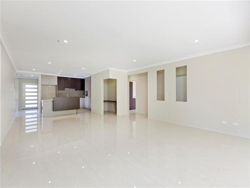 4 Anhs Place, Wellington Point QLD 4160