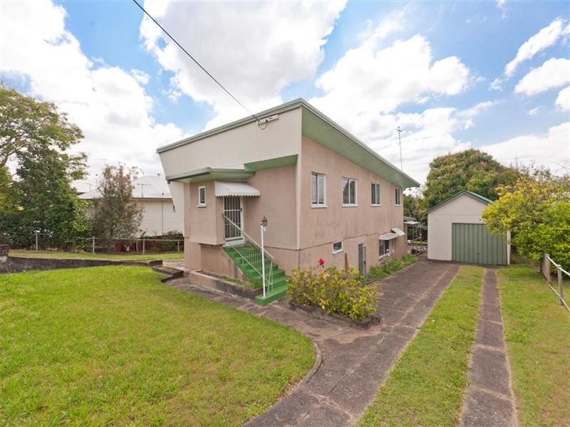 11 Florence Street, Carina QLD 4152