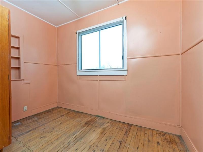 11 Florence Street, Carina QLD 4152