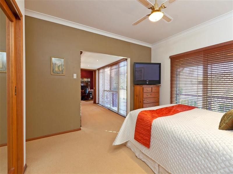 11 Kurrajong Street, Capalaba QLD 4157