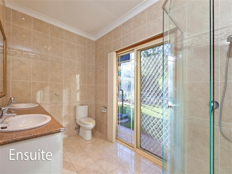 11 Kurrajong Street, Capalaba QLD 4157