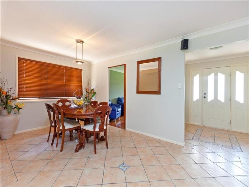 24 Farnham Street, Wellington Point QLD 4160