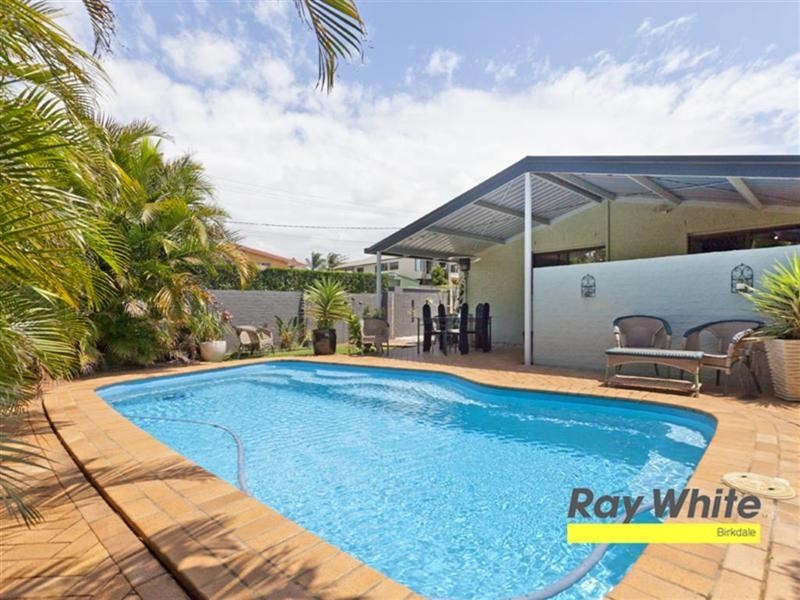 1 Oak Street, Ormiston QLD 4160
