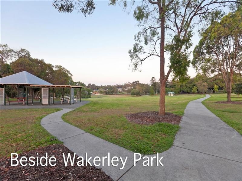 5 Underwood Street, Wakerley QLD 4154
