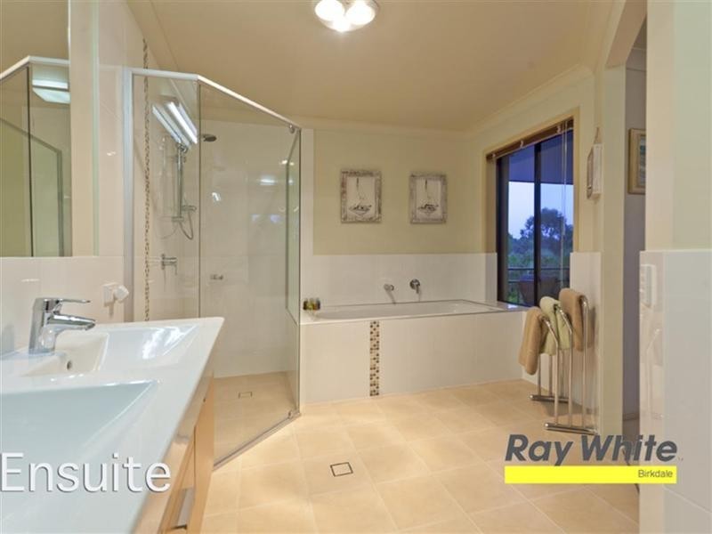 5 Benjamin Court, Cleveland QLD 4163