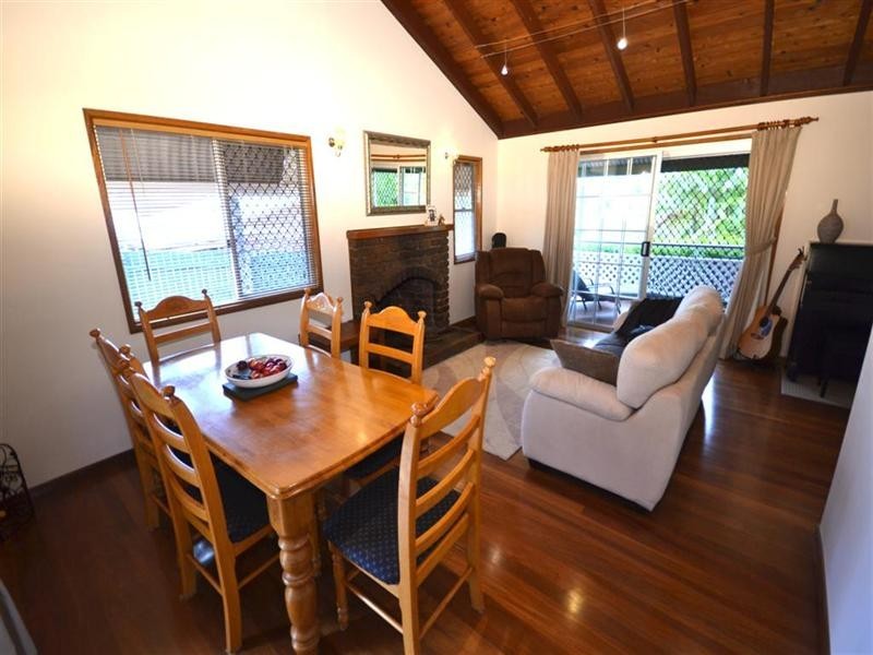 54 Spoonbill Street, Birkdale QLD 4159