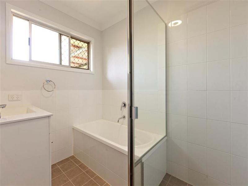 26 Beatty Road, Thorneside QLD 4158