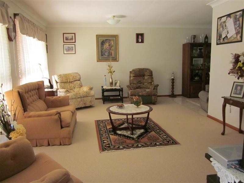 21 Vera Street, Redland Bay QLD 4165