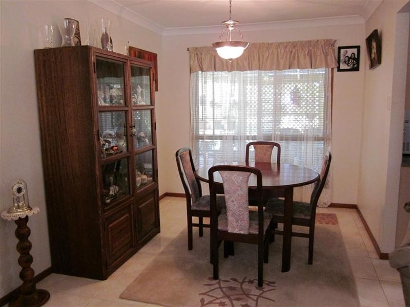 21 Vera Street, Redland Bay QLD 4165