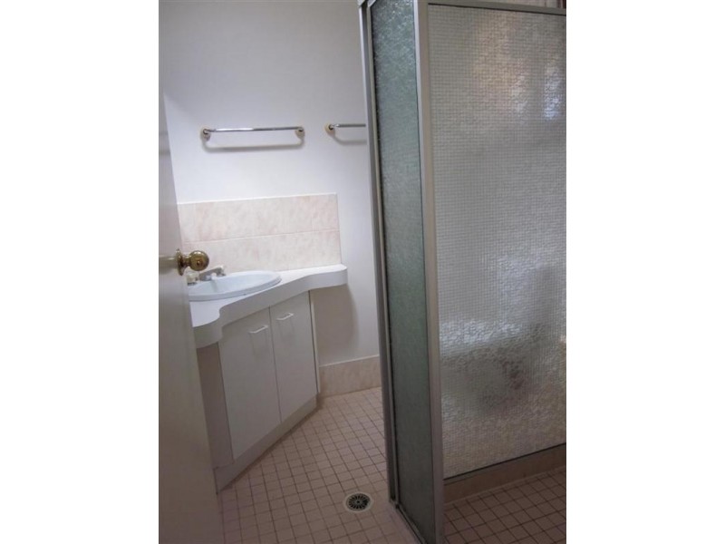 21 Vera Street, Redland Bay QLD 4165