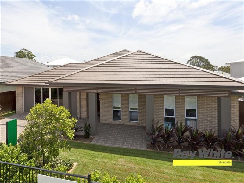 6 Amalia Street, Birkdale QLD 4159