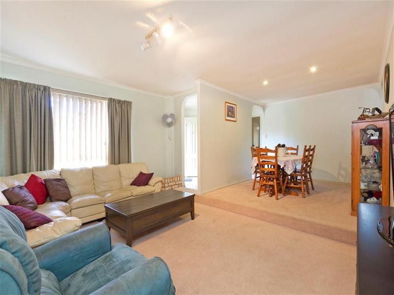 9 Gundagai Drive, Capalaba QLD 4157