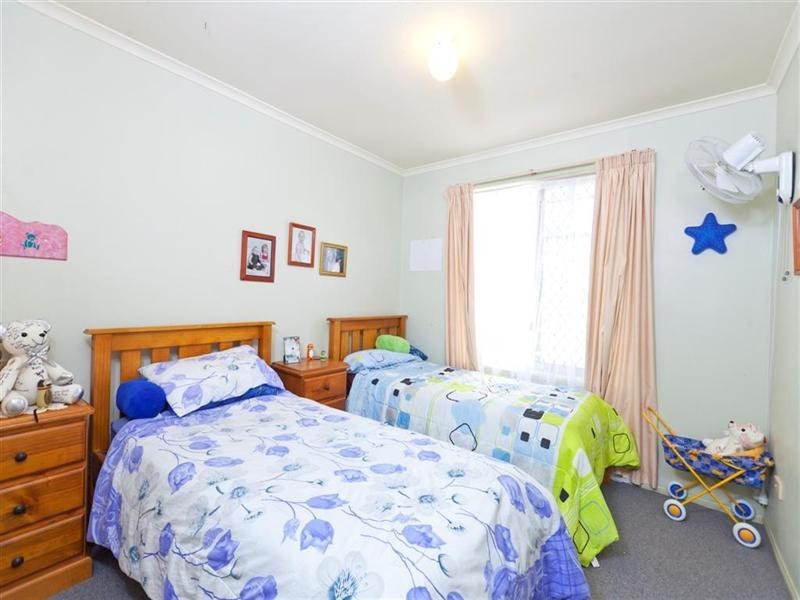 9 Gundagai Drive, Capalaba QLD 4157