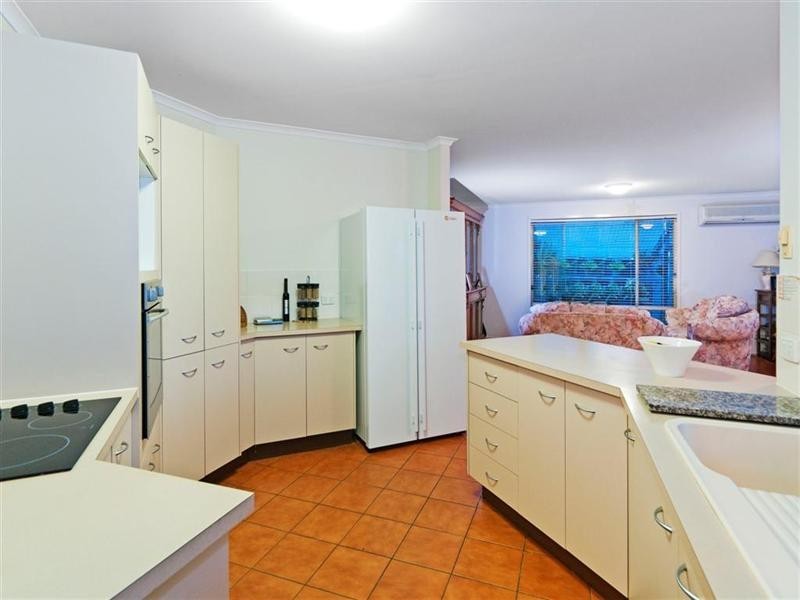 14 Isobell Court, Wellington Point QLD 4160