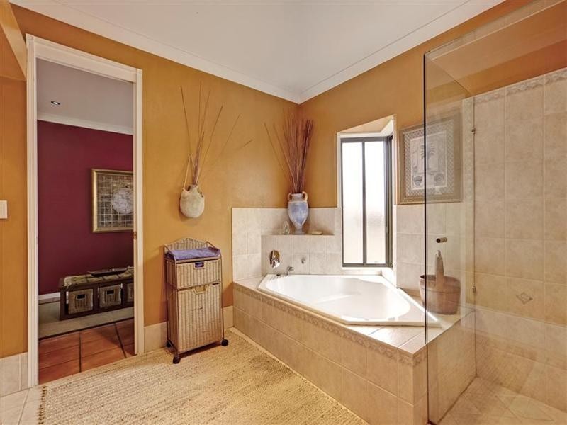 25 Oak Place, Mackenzie QLD 4156