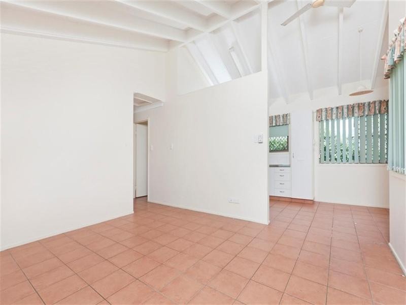 209 MOOROONDU Road, Thorneside QLD 4158