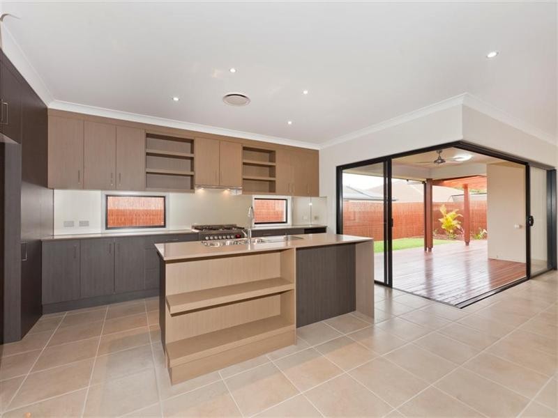 6 Maged Place, Thornlands QLD 4164