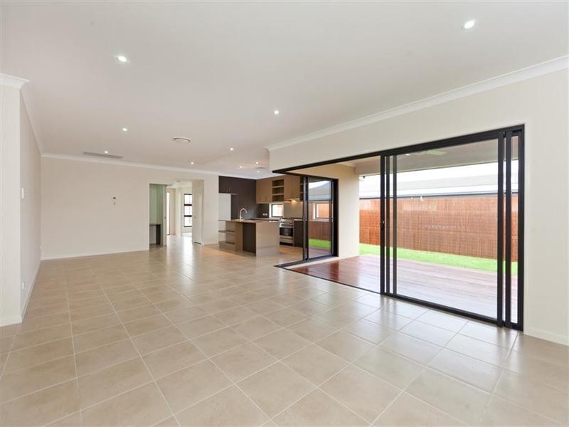 6 Maged Place, Thornlands QLD 4164