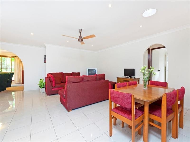 52 Pinewood Street, Capalaba QLD 4157