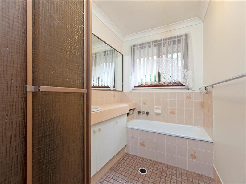 52 Pinewood Street, Capalaba QLD 4157