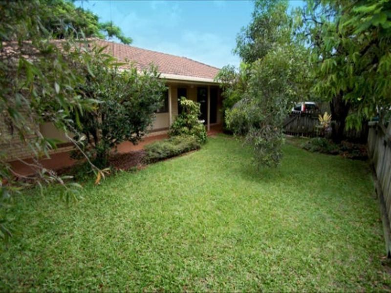 16 Gwingarra Street, Wellington Point QLD 4160