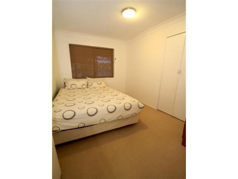 16 Gwingarra Street, Wellington Point QLD 4160