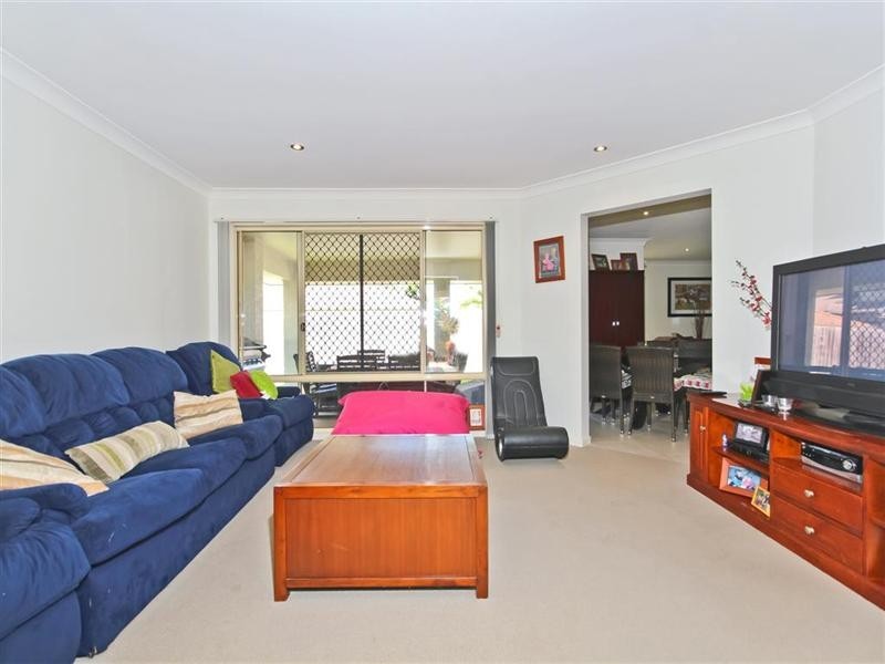 10 Stratus Street, Birkdale QLD 4159