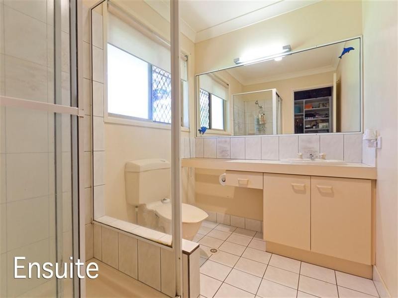 30 Sunshine Drive, Cleveland QLD 4163