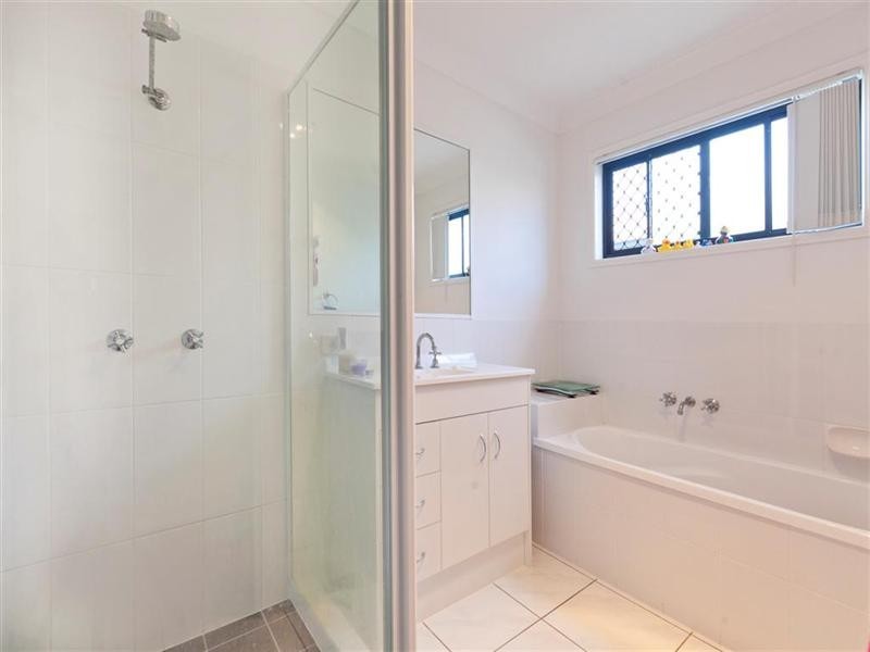 57 Olsen Crescent, Wakerley QLD 4154