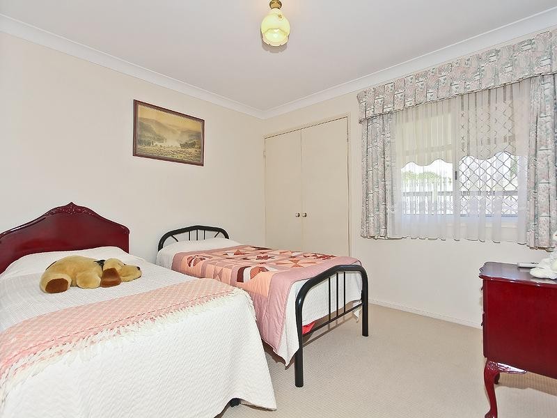 53 Collingwood Road, Birkdale QLD 4159