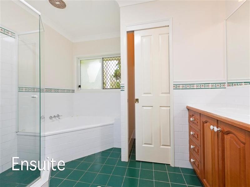 11 Poplar Street, Capalaba QLD 4157