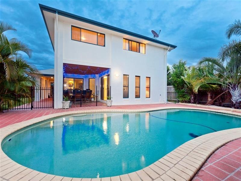 14 Plantation Place, Wellington Point QLD 4160