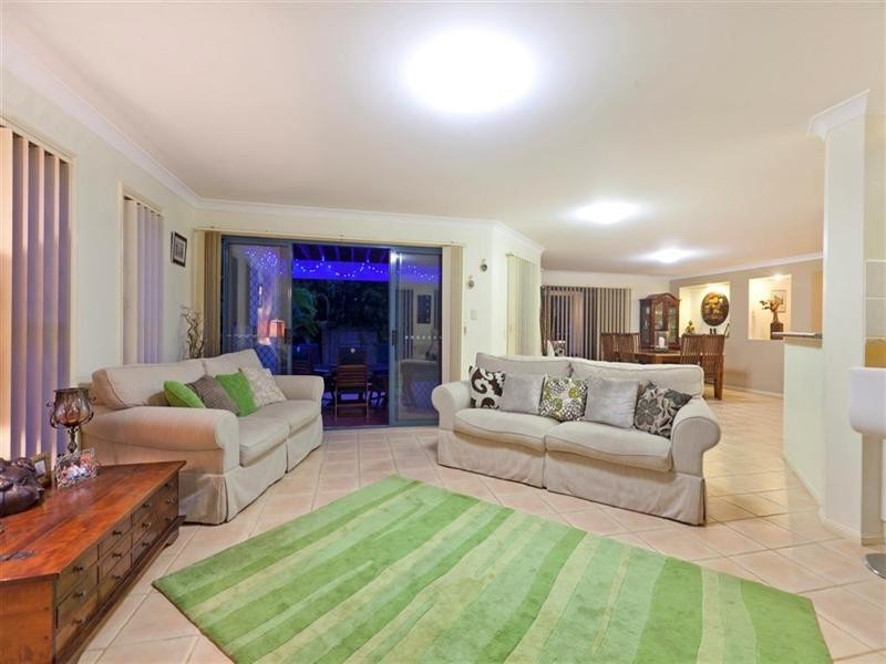 14 Plantation Place, Wellington Point QLD 4160