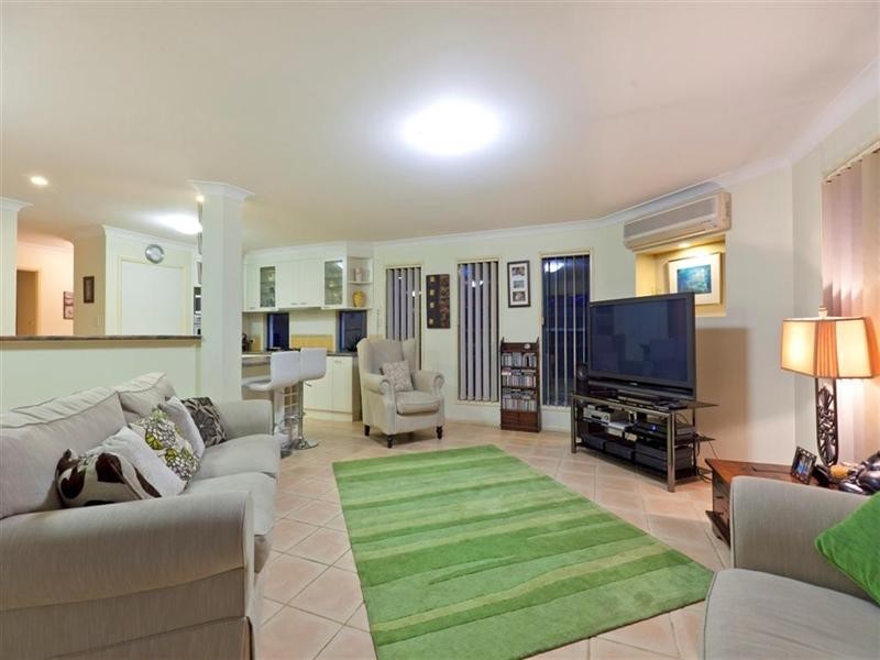 14 Plantation Place, Wellington Point QLD 4160