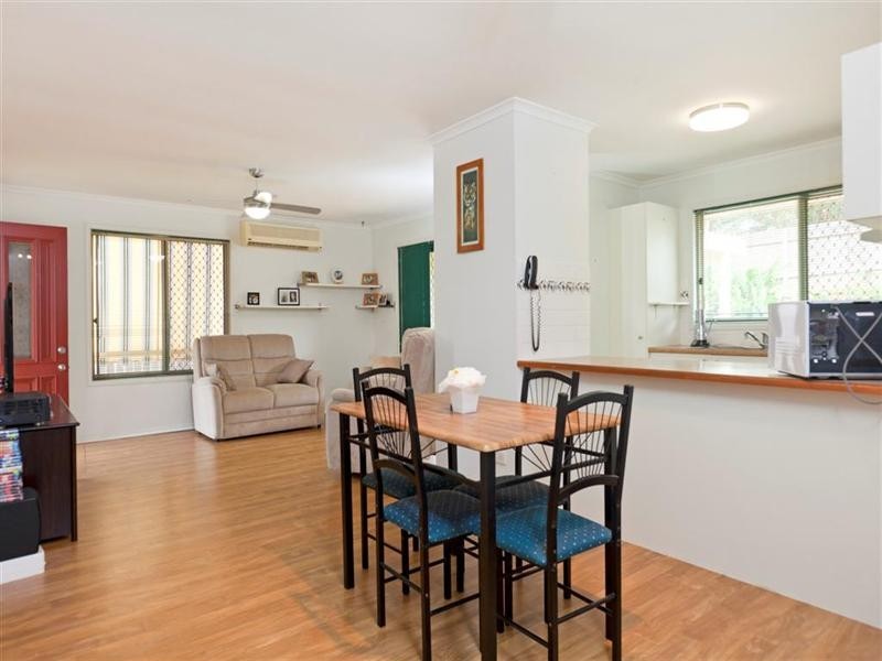 16/7a Copernicus Street, Wynnum West QLD 4178