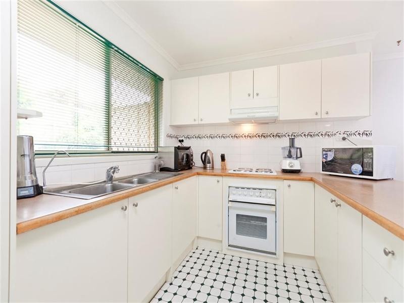16/7a Copernicus Street, Wynnum West QLD 4178