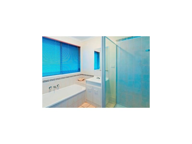 14 ISOBELL Court, Wellington Point QLD 4160